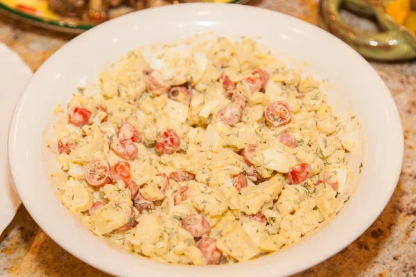 Tortellini en tomaten — Stockfoto