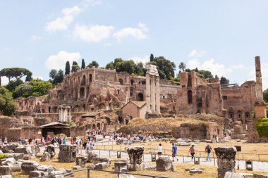 Forum Romanum:,