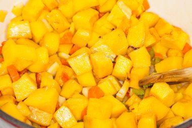 Balkabağı çorbası.