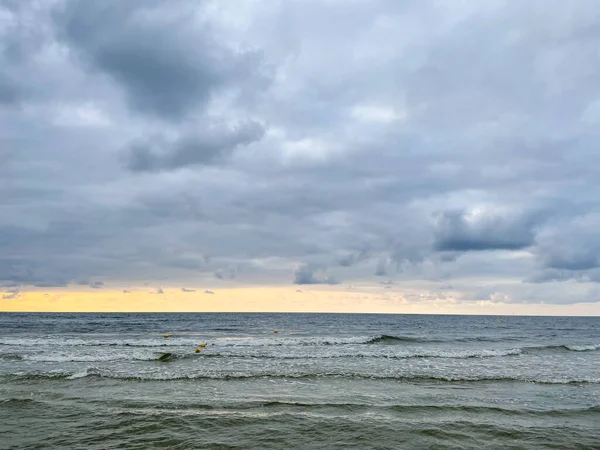 Praia Central Kolobrzeg Durante Férias Verão — Fotografia de Stock