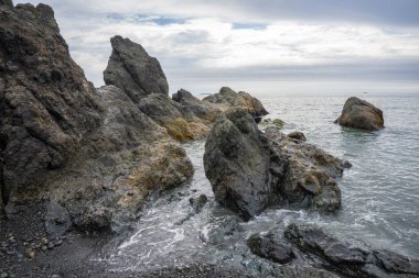Ruby Beach, ABD 'nin Washington eyaletindeki Olympic National Park' ın kıyı kesiminin en kuzeyindeki plajdır. Forks kasabasının 27 mil güneyinde, Jefferson County 'de 101. Otoyol' da yer almaktadır..