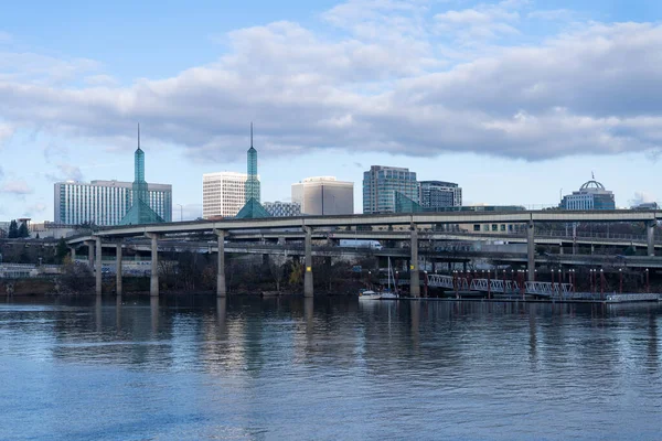 Governor Tom Mccall Waterfront Park Parque Situado Centro Portland Oregon Imagen de archivo