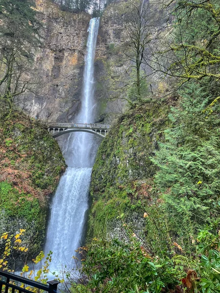 Multnomah Falls Ett Vattenfall Beläget Multnomah Creek Columbia River Gorge — Stockfoto