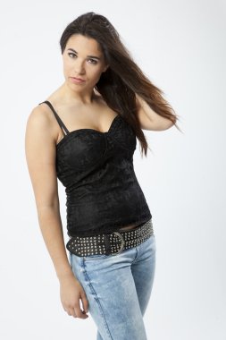 çok güzel bir genç kız