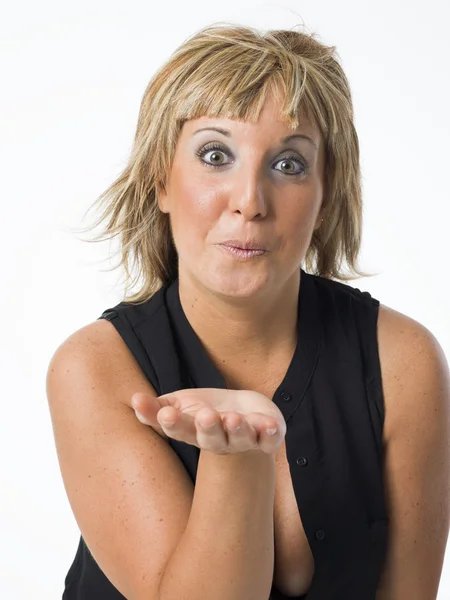 Mujer de mediana edad real posando sobre fondo blanco —  Fotos de Stock