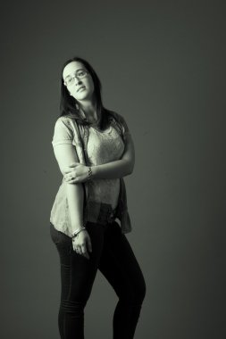 gerçek kadın gözlük