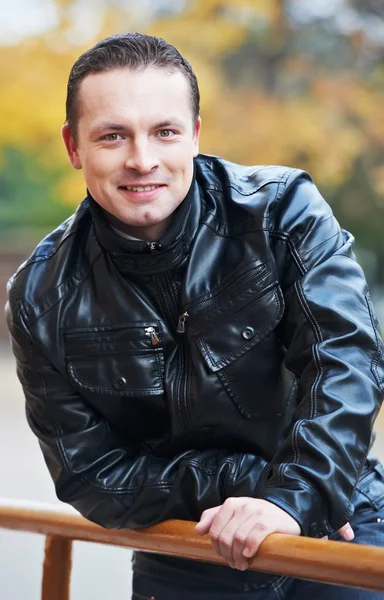 Portrait of young smiling happy man — Stock Photo, Image