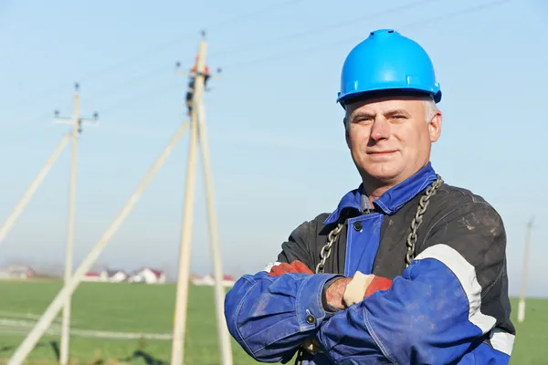 Portrait of electrician power lineman — Stock Photo, Image