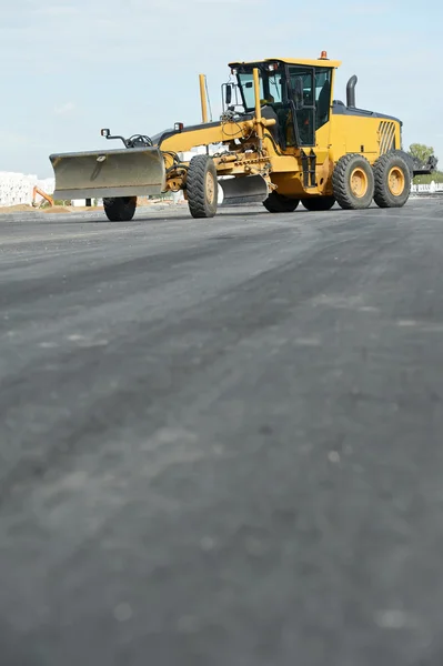 Niveladora de carreteras bulldozer — Foto de Stock