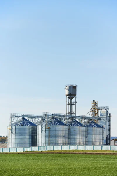 Grain lagring silo mat bearbetning projekt — Stockfoto