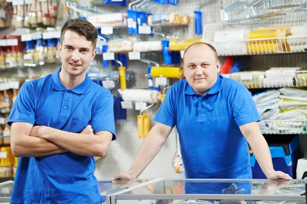 Säljare team hem förbättring butik — Stockfoto