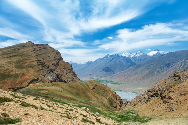 Górach Himalajach w Indiach spiti valley — Zdjęcie stockowe