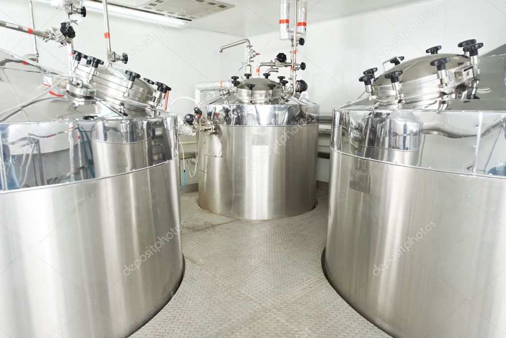 Pharmaceutical water treatment system