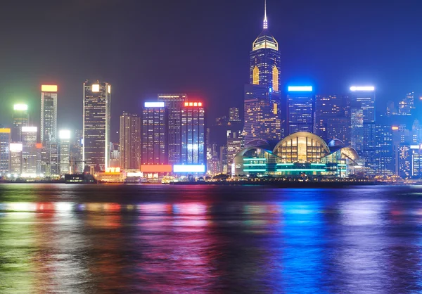 Vista notturna sull'isola di Hong Kong — Foto Stock