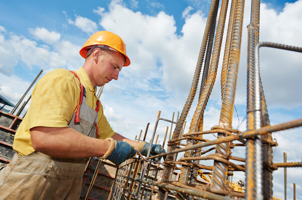 Армирование строительных рабочих
