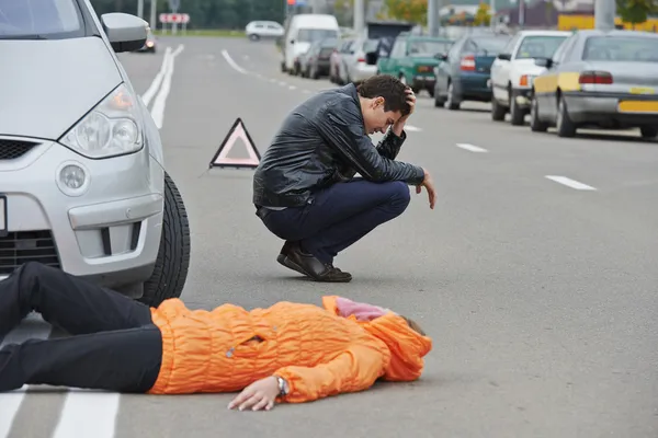 Accident. knocked down pedestrian — Stock Photo, Image