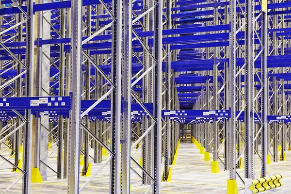 New modern warehouse rack — Stock Photo, Image