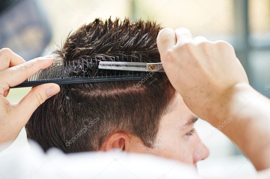 Hairdressing at beauty parlour