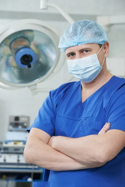 Surgeon doctor in surgery operation room — Stock Photo, Image