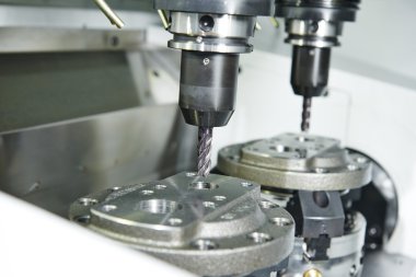 metal işleme fabrikası tarafından işlemi