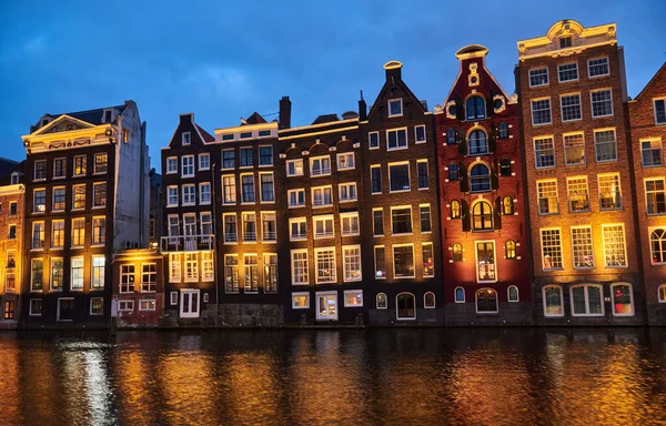 Old Bulidings Houses Lighted Sunset Street River Channel Amsterdam City — Stock Photo, Image