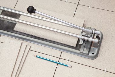 küçük kiremit kesici