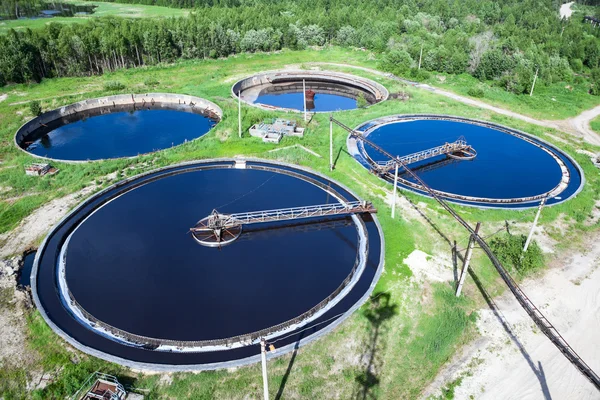 Tratamiento de aguas residuales — Foto de Stock