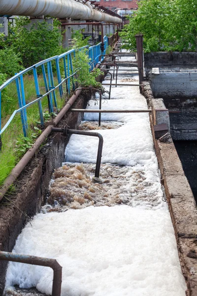 Aguas residuales tóxicas — Foto de Stock