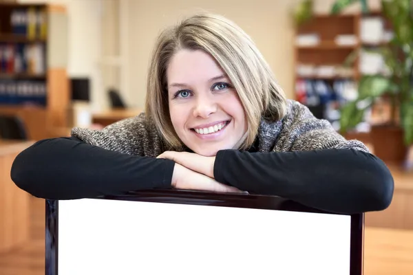 Girl near monitor — Stock Photo, Image