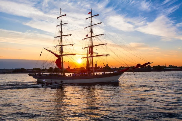 Sailing vessel — Stock Photo, Image