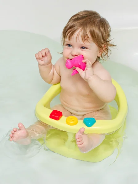 Cute baby girl in a bath — Stock Photo, Image