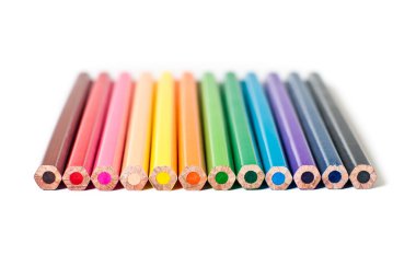 satır renkli kalemler