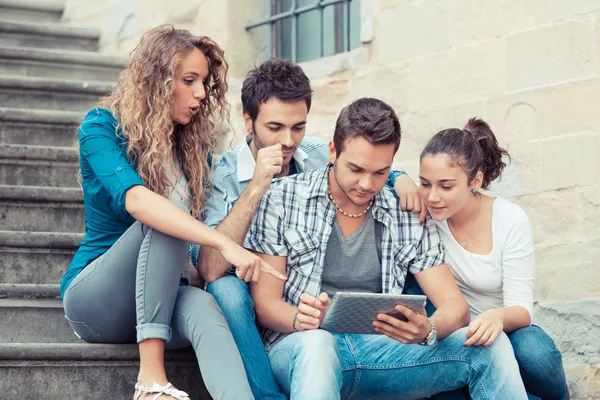 Group of Friends with Tablet PC — Stock Photo, Image