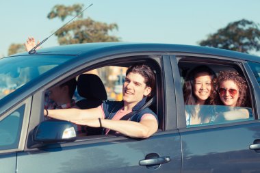 arkadaşlar tatil için hazır