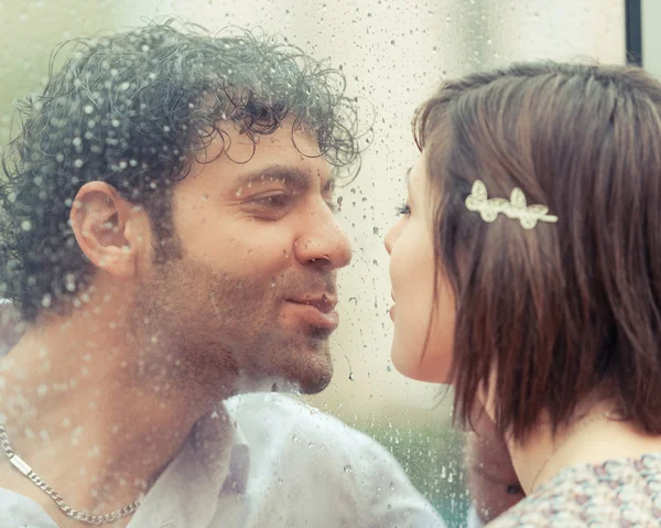 Romantic Young Couple — Stock Photo, Image