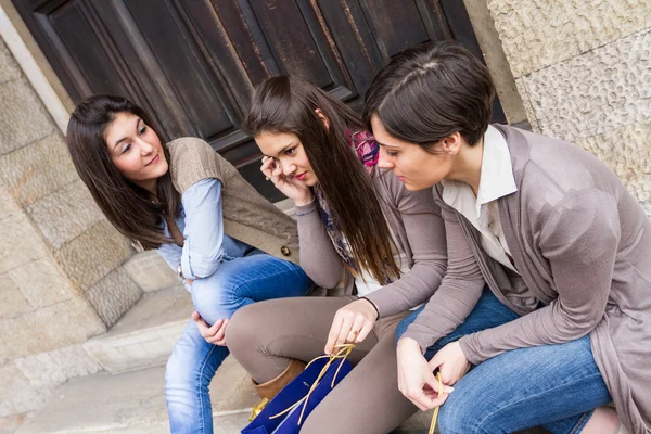 Group of Women Talking on Mobile Phone — Stock Photo, Image