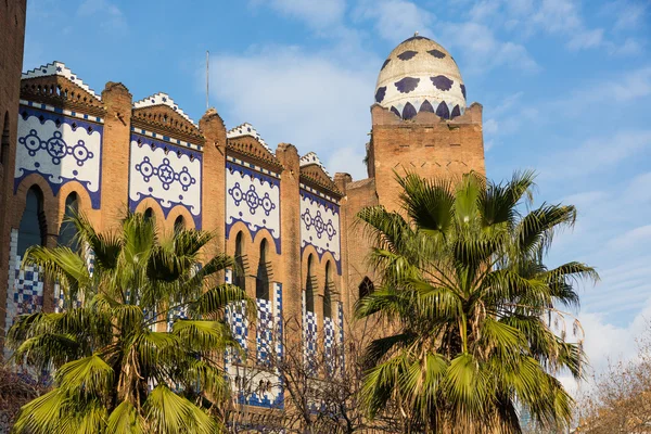 Bull is vierkant monumentale in Barcelona — Stockfoto