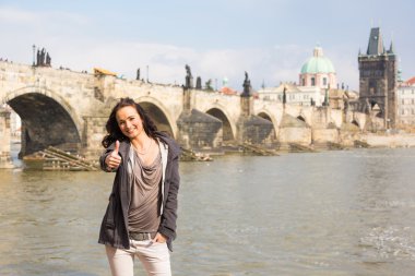 Prag'da genç Rus kadın