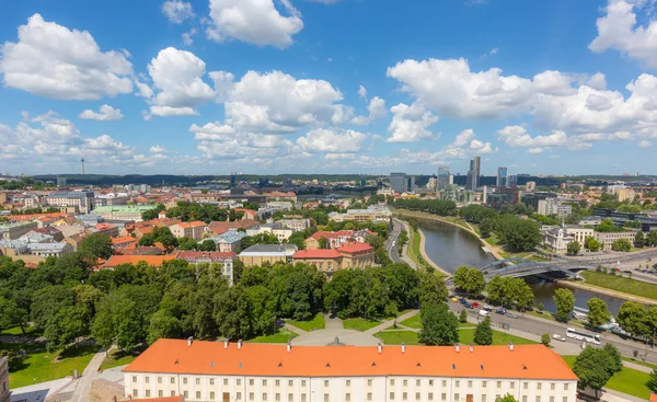 Vista aérea de Vilnius com Distrito Financeiro — Fotografia de Stock