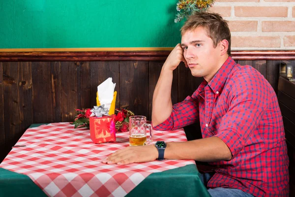 Lonely Man at Restaurant Waiting for the Girlfriend — Stock Photo, Image