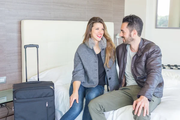 Couple at Hotel Room — Stock Photo, Image