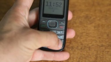 Acil durum numarası 999 çevirme
