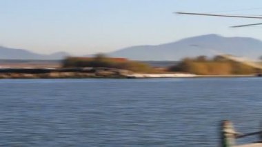 balıkçının denizde net