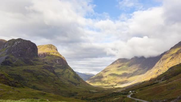 Panoramautsikt över högländerna i Skottland — Stockvideo