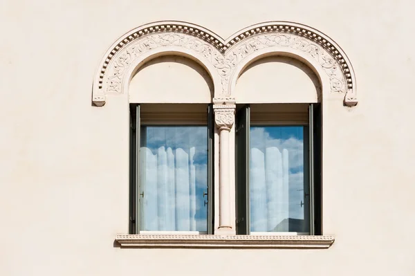 Venetian Window — Stock Photo, Image