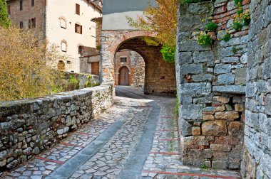 Todi şehir