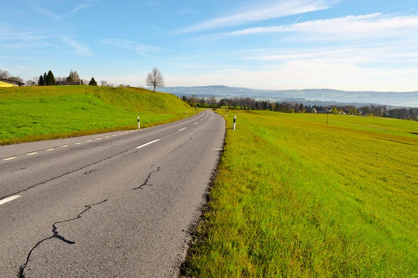 Camino en Suiza — Foto de Stock