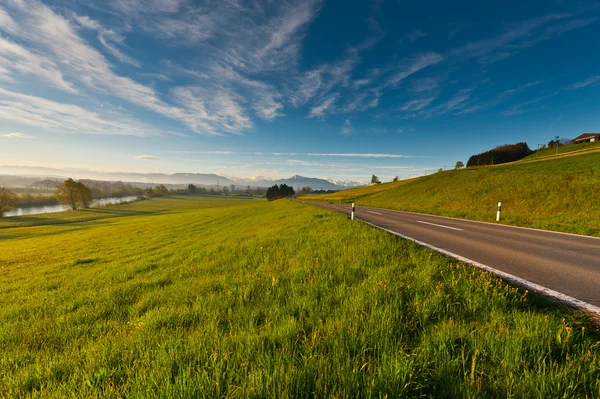 Irrigatie kanaal — Stockfoto