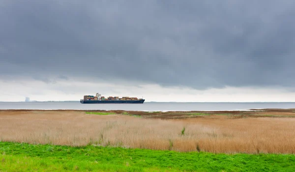 Containerschiff — Stockfoto