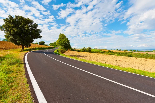 Strada asfaltata — Foto Stock